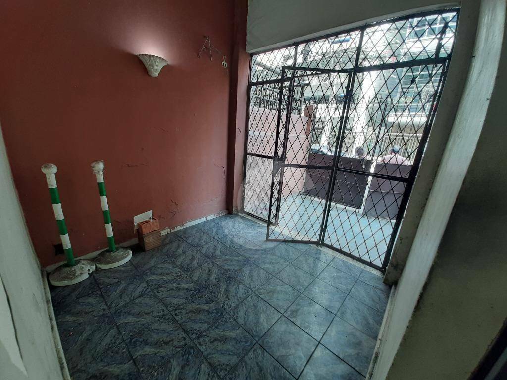 - Casa com 3 dormitórios à 70m da praia - Ingá - Niterói/RJ