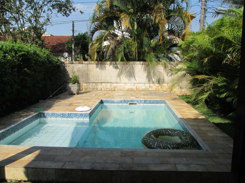 Casa à venda com 3 quartos, 195m² - Badu,Niterói