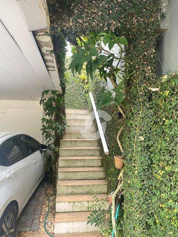  - Casa com 3 dormitórios à venda, 120 m² por R$ 820.000,00 - Vila Progresso - Niterói/RJ