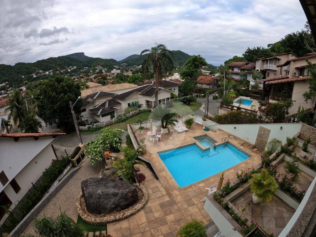 Casa à venda com 4 quartos, 437m² - Itaipu,Niterói