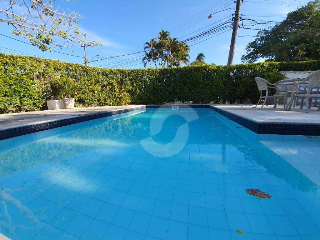 Casa à venda com 5 quartos, 440m² - Santo Antônio,Niterói