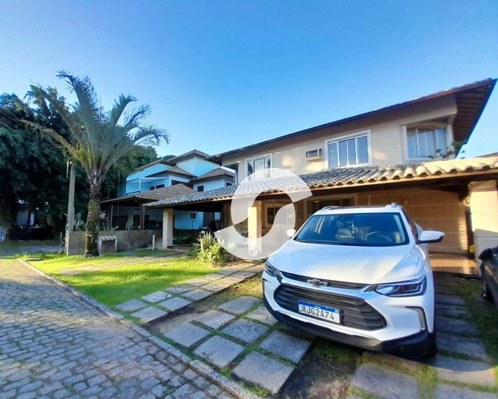 Casa à venda com 4 quartos, 450m² - Camboinhas,Niterói