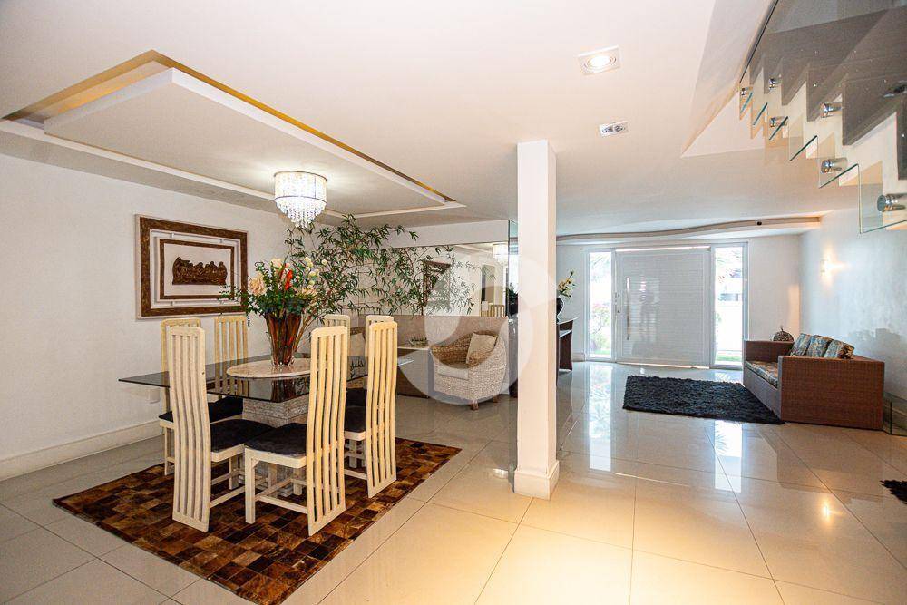  - Casa de alto padrão com 6 Quartos à venda, 602 m² por R$ 6.900.000 - Camboinhas - Niterói/RJ