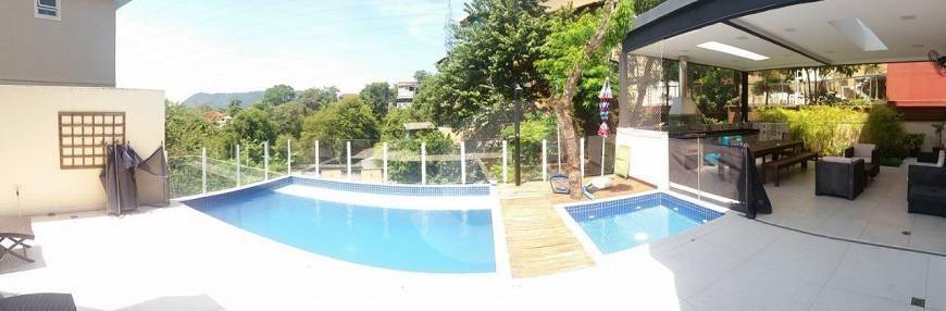 Casa à venda com 4 quartos, 510m² - Sape,Niterói
