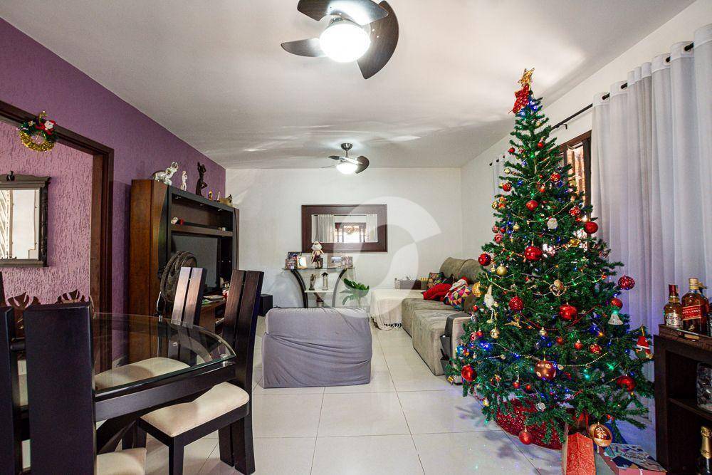 Casa à venda com 3 quartos, 280m² - Maravista,Niterói