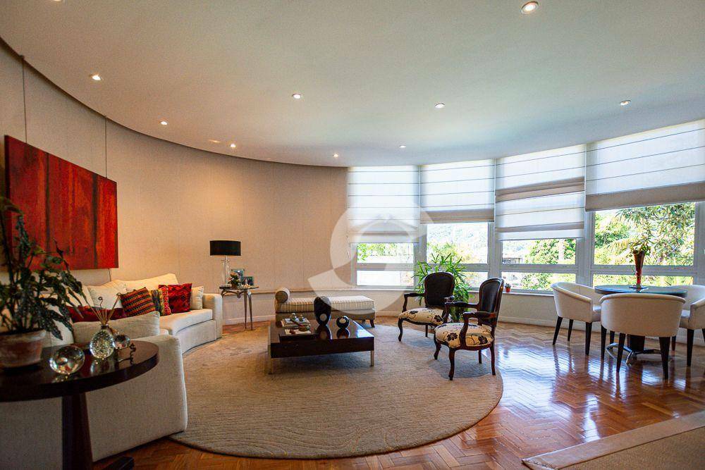 Casa à venda com 5 quartos, 468m² - São Francisco,Niterói