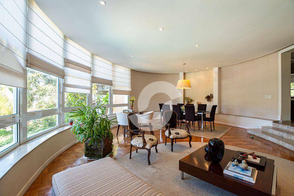 Casa à venda com 5 quartos, 468m² - São Francisco,Niterói