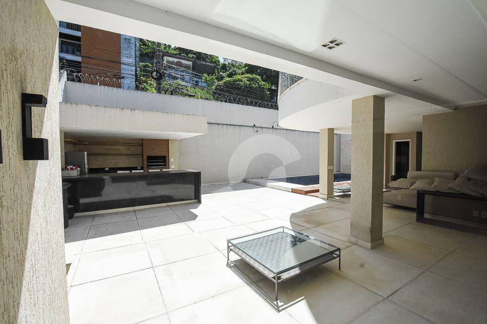 Casa à venda com 5 quartos, 600m² - São Francisco,Niterói