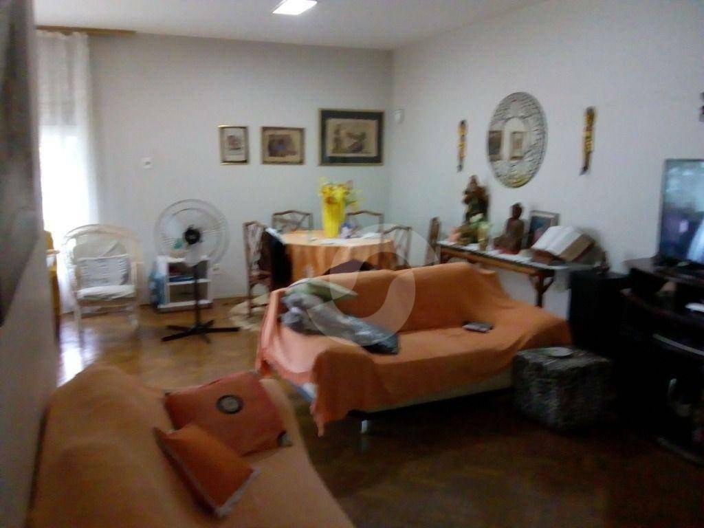 Casa à venda com 4 quartos, 315m² - São Francisco,Niterói