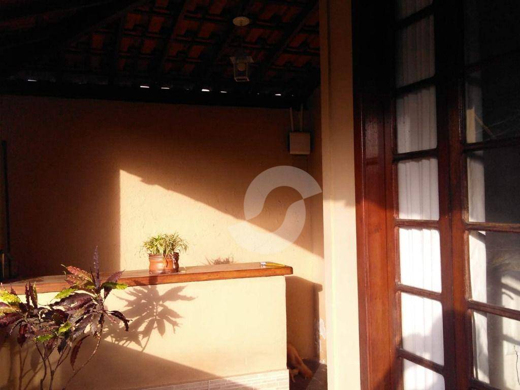 Casa à venda com 8 quartos, 360m² - Fonseca,Niterói