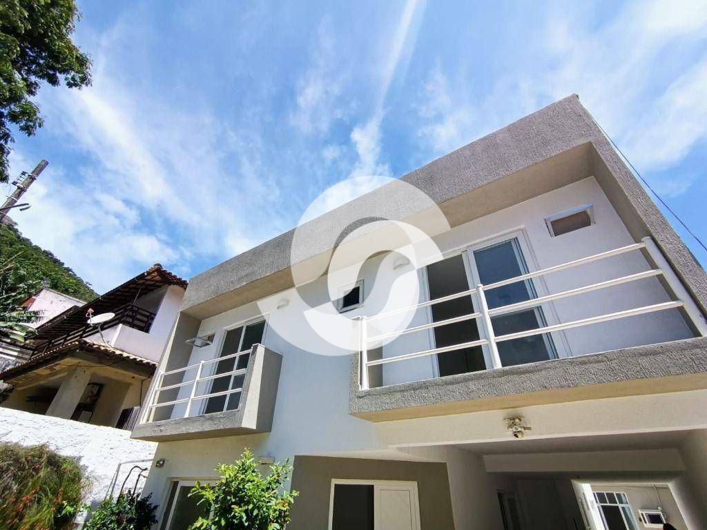 Casa à venda com 4 quartos, 259m² - São Francisco,Niterói