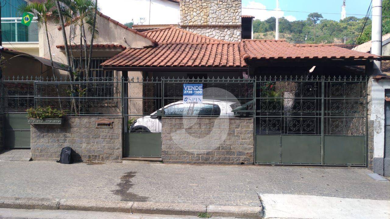 Casa à venda com 7 quartos, 225m² - Santa Rosa,Niterói