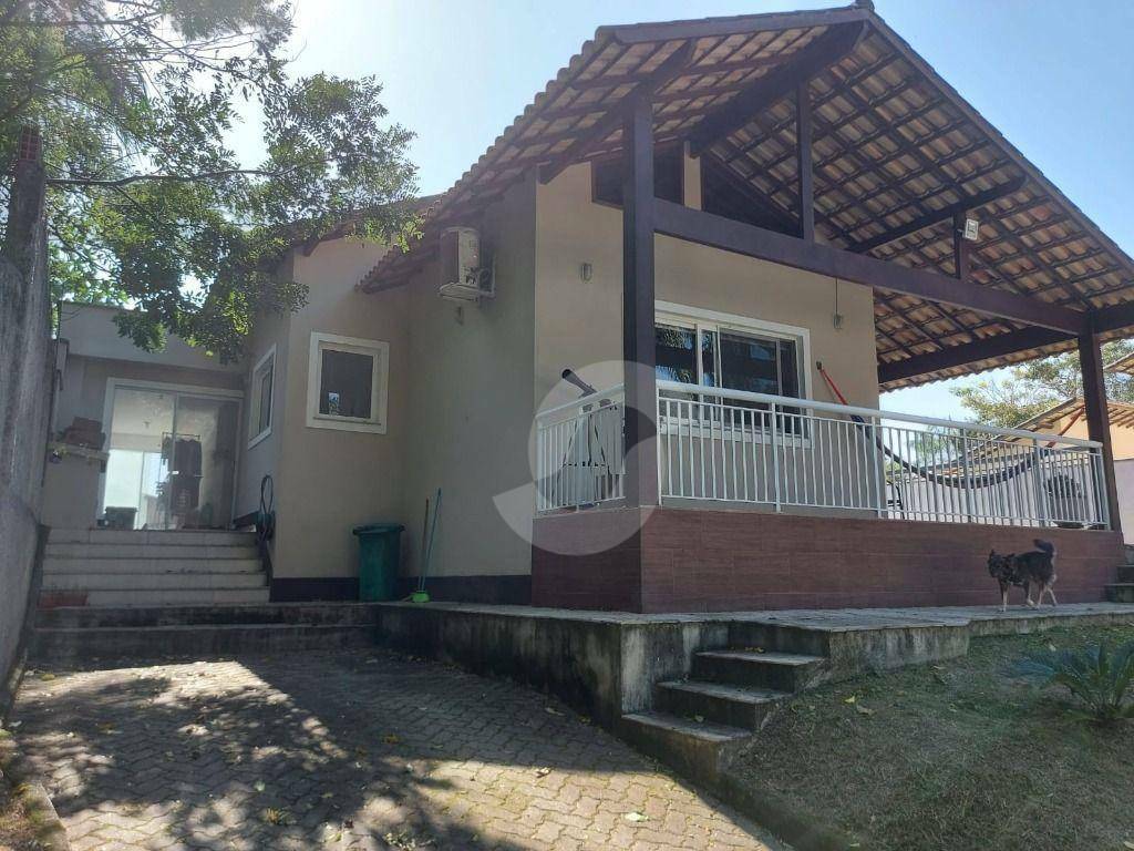  - Casa com 3 dormitórios à venda, 119 m² - Engenho do Mato - Niterói/RJ