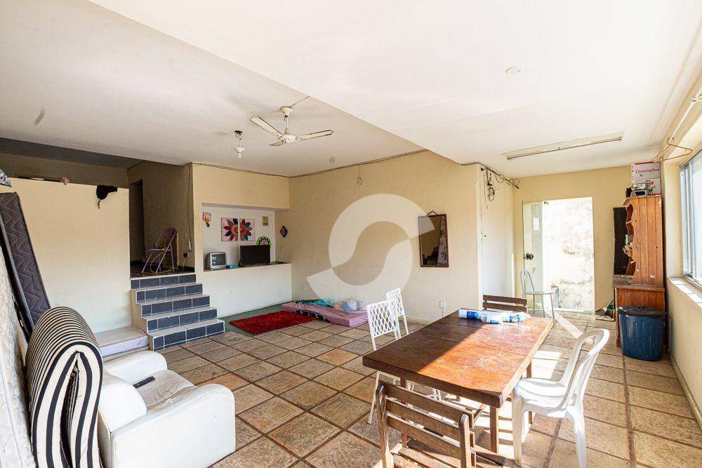 Casa à venda com 18 quartos, 650m² - Icaraí,Niterói