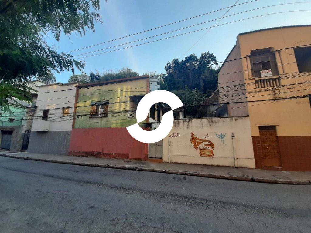 Casa à venda com 2 quartos, 220m² - São Domingos,Niterói