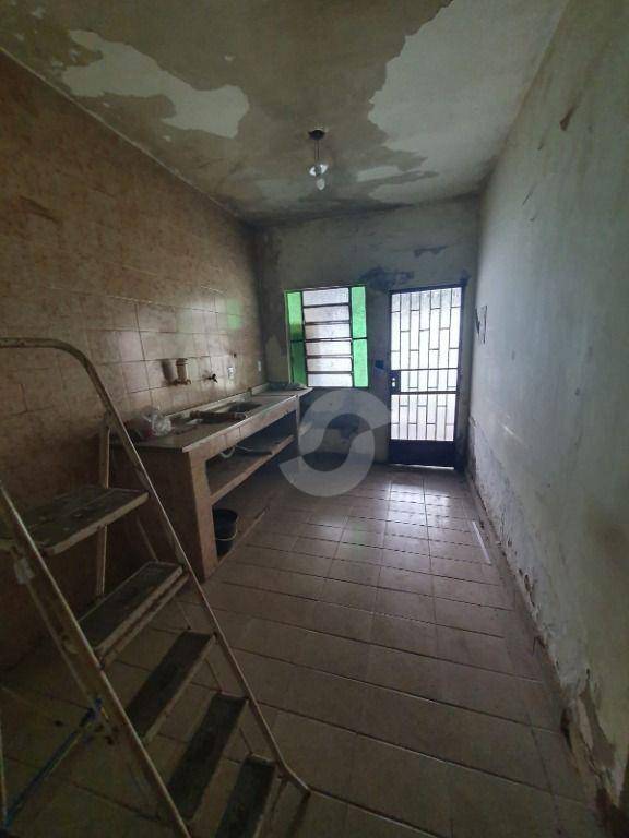 Casa à venda com 2 quartos, 360m² - Maravista,Niterói