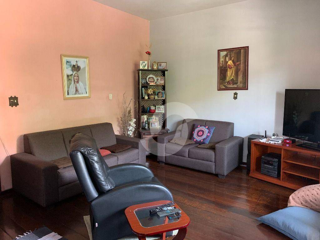 Casa à venda com 3 quartos, 187m² - Fonseca,Niterói