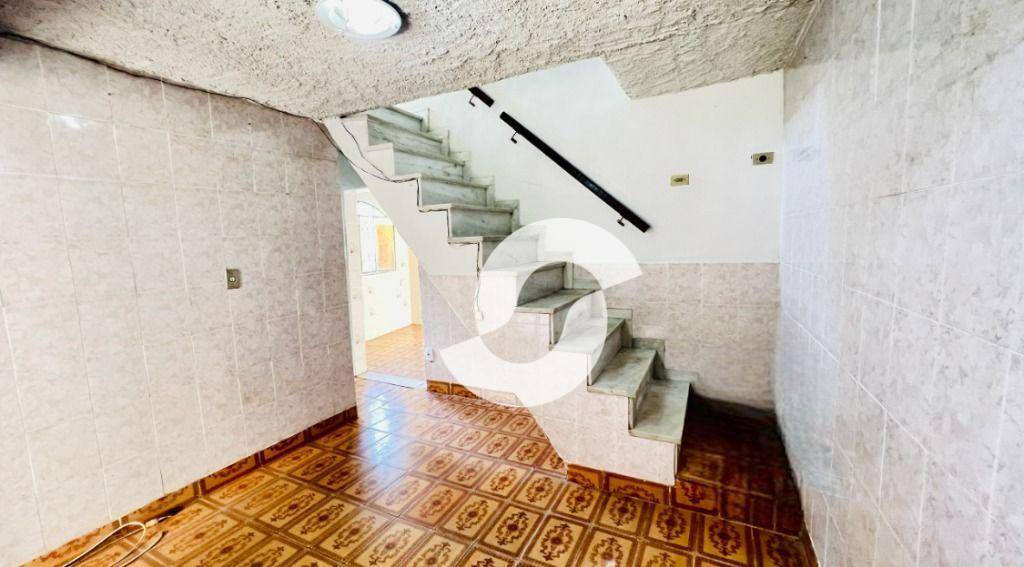 Casa à venda com 2 quartos, 55m² - Fonseca,Niterói