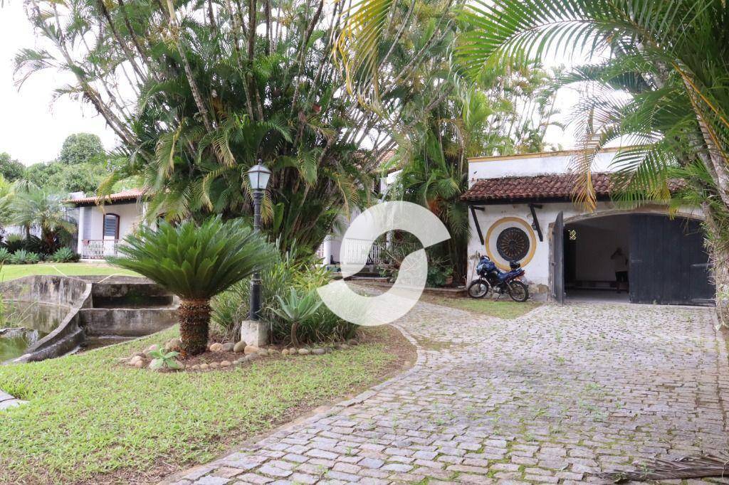 Casa à venda com 3 quartos, 455m² - Mata Paca,Niterói