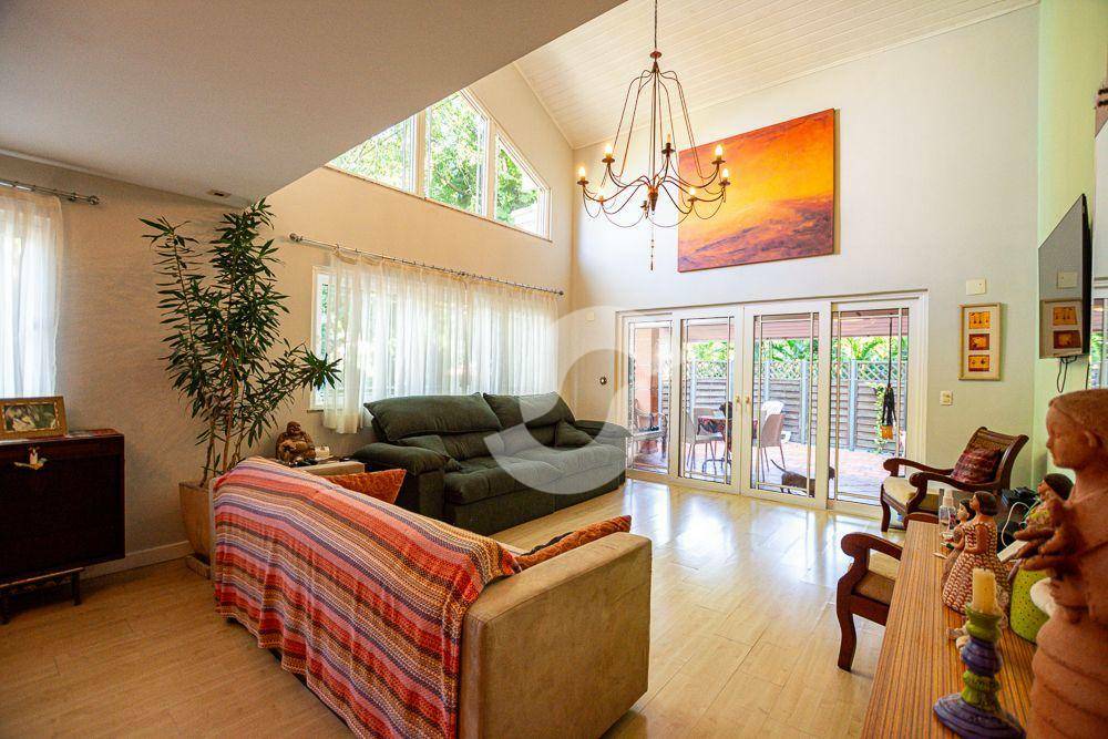 Casa à venda com 4 quartos, 280m² - São Francisco,Niterói