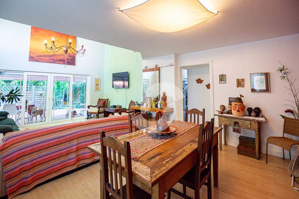 Casa à venda com 4 quartos, 280m² - São Francisco,Niterói