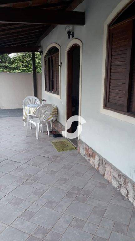 Casa à venda com 3 quartos, 202m² - Piratininga,Niterói
