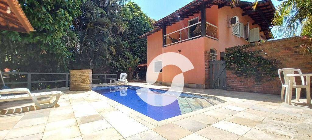 Casa à venda com 5 quartos, 228m² - Maria Paula,Niterói