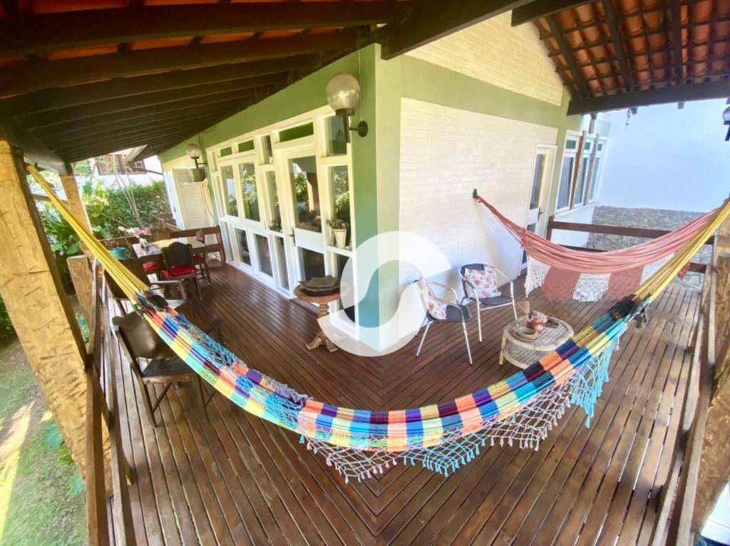  - Casa à venda, 440 m² por R$ 2.600.000,00 - Itaipu - Niterói/RJ