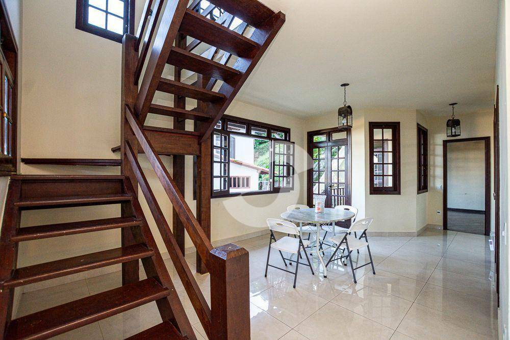  - Casa com 4 dormitórios à venda, 343 m² por R$ 895.000,00 - Cafubá - Niterói/RJ