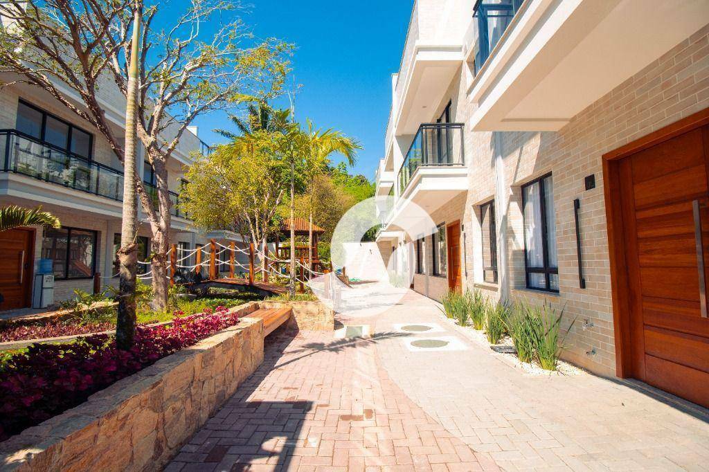 Casa à venda com 4 quartos, 190m² - Itaipu,Niterói