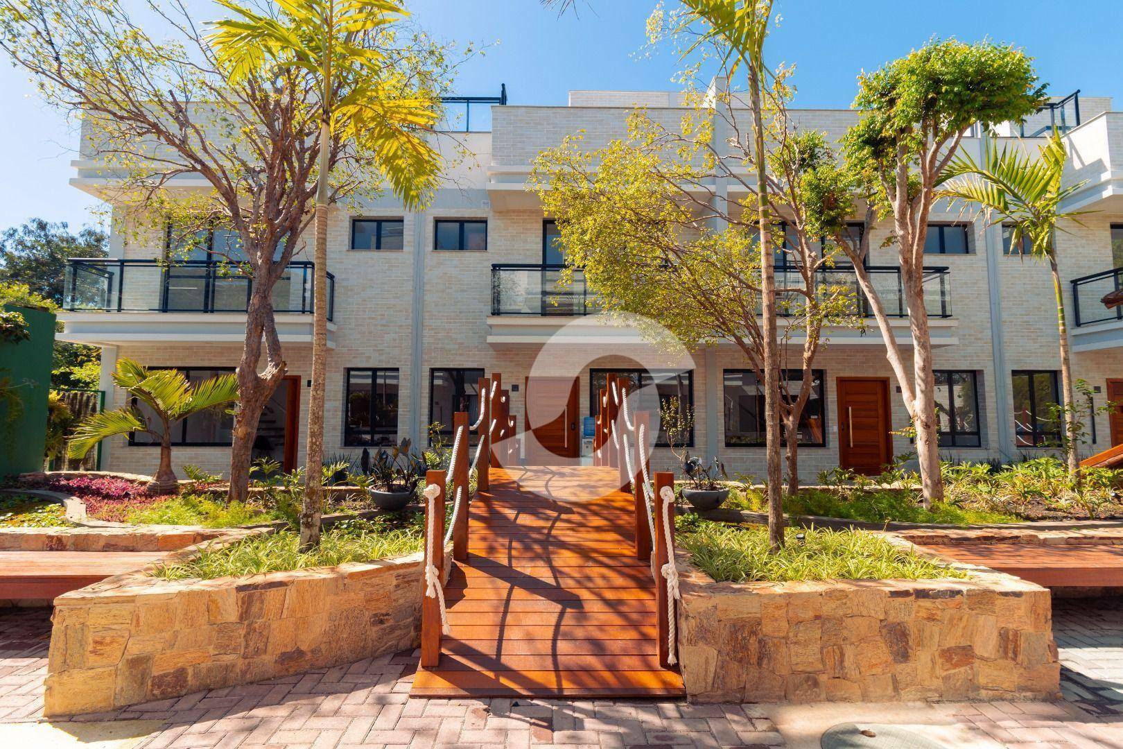Casa à venda com 4 quartos, 190m² - Itaipu,Niterói