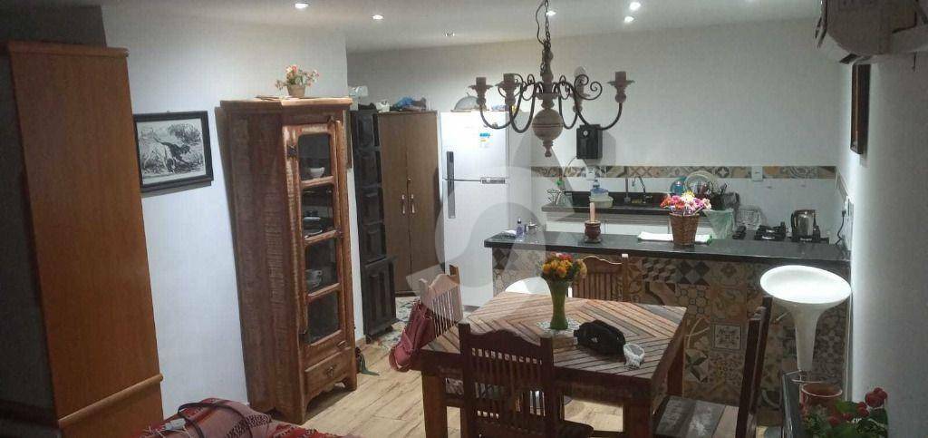 Casa à venda com 3 quartos, 210m² - Icaraí,Niterói