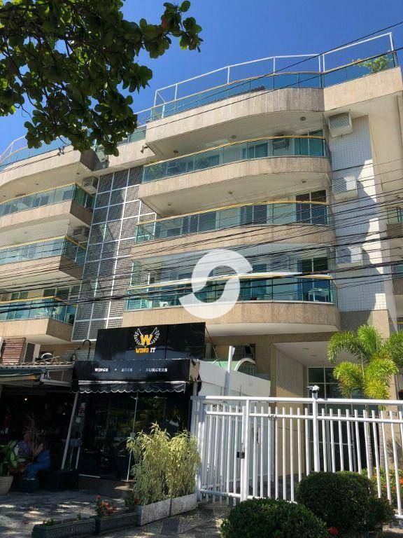 Casa à venda com 2 quartos, 132m² - São Francisco,Niterói