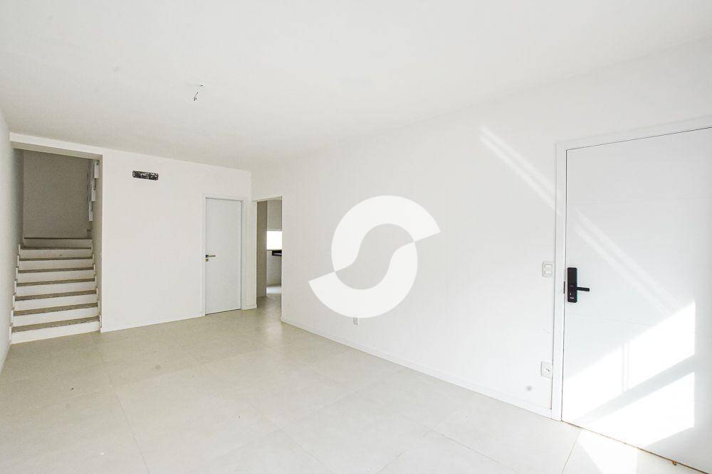 Casa à venda com 3 quartos, 111m² - Engenho do Mato,Niterói