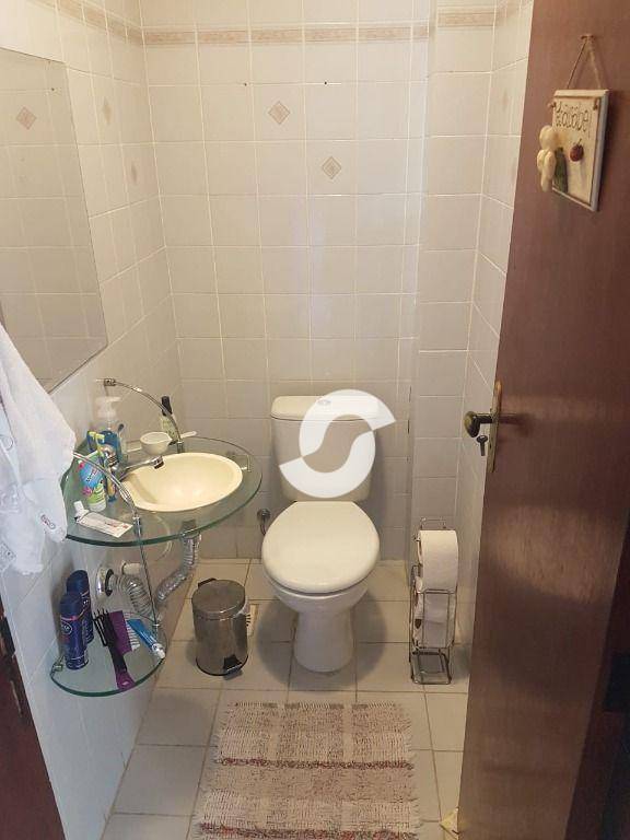  - Casa com 3 dormitórios à venda, 150 m² por R$ 780.000,00 - Itaipu - Niterói/RJ