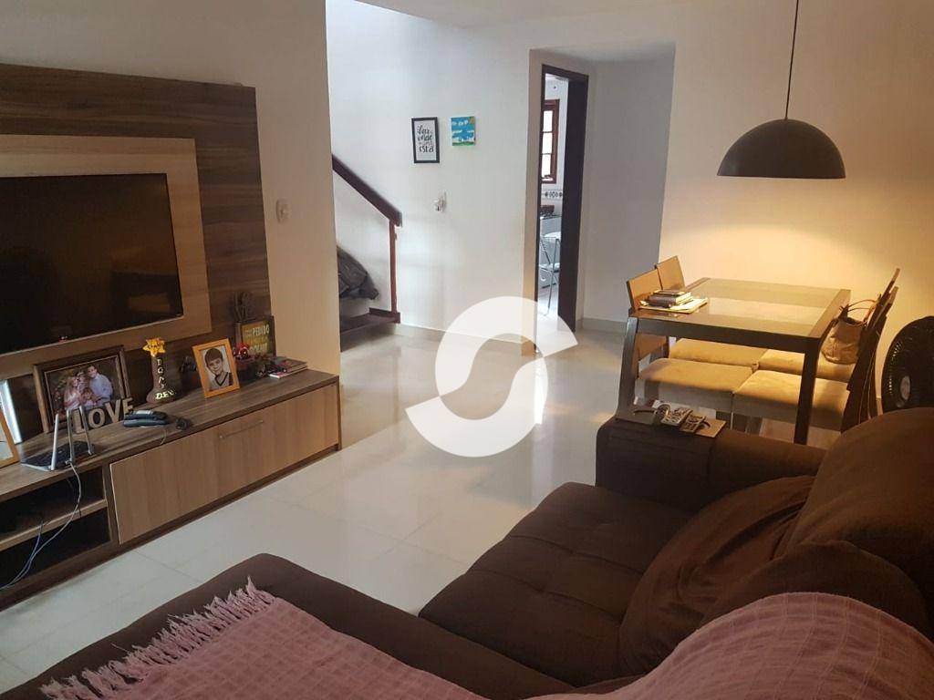 Casa à venda com 3 quartos, 150m² - Itaipu,Niterói