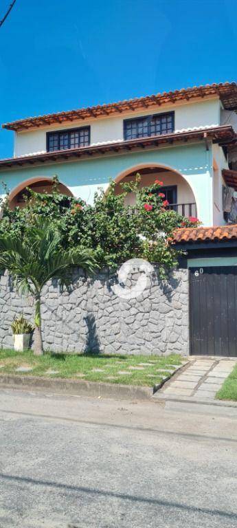 - Casa à venda, 471 m² por R$ 3.500.000,00 - Piratininga - Niterói/RJ