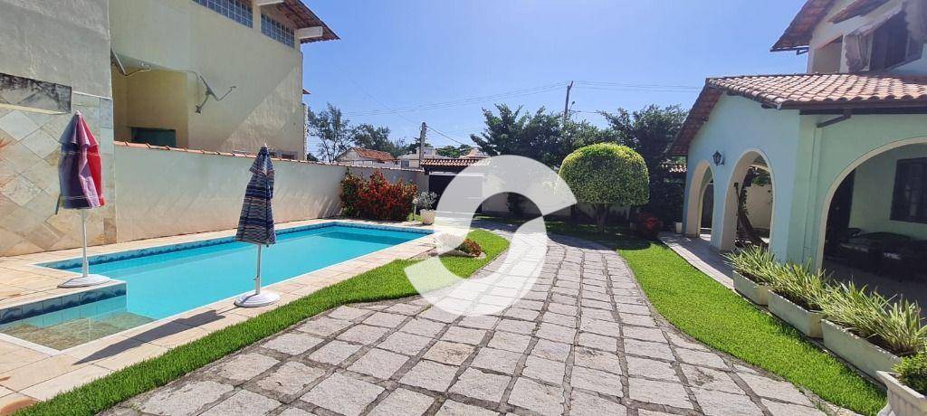 Casa à venda com 4 quartos, 471m² - Piratininga,Niterói