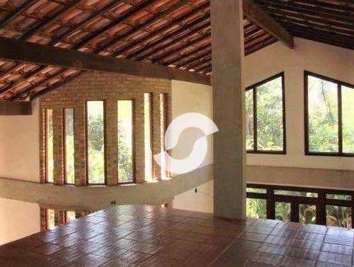  - Casa duplex em Itaipú com 4 dormitórios à venda, 255 m² por R$ 750.000 - Itaipu - Niterói/RJ