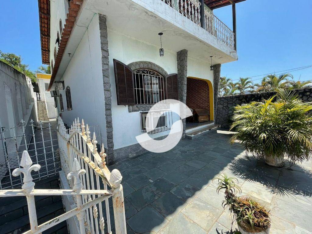 Casa à venda com 6 quartos, 194m² - Fonseca,Niterói
