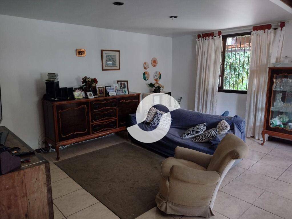 Casa à venda com 4 quartos, 230m² - Piratininga,Niterói