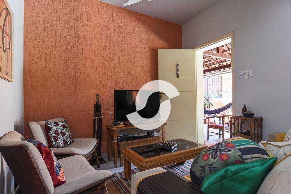 Casa à venda com 3 quartos, 140m² - Engenho do Mato,Niterói