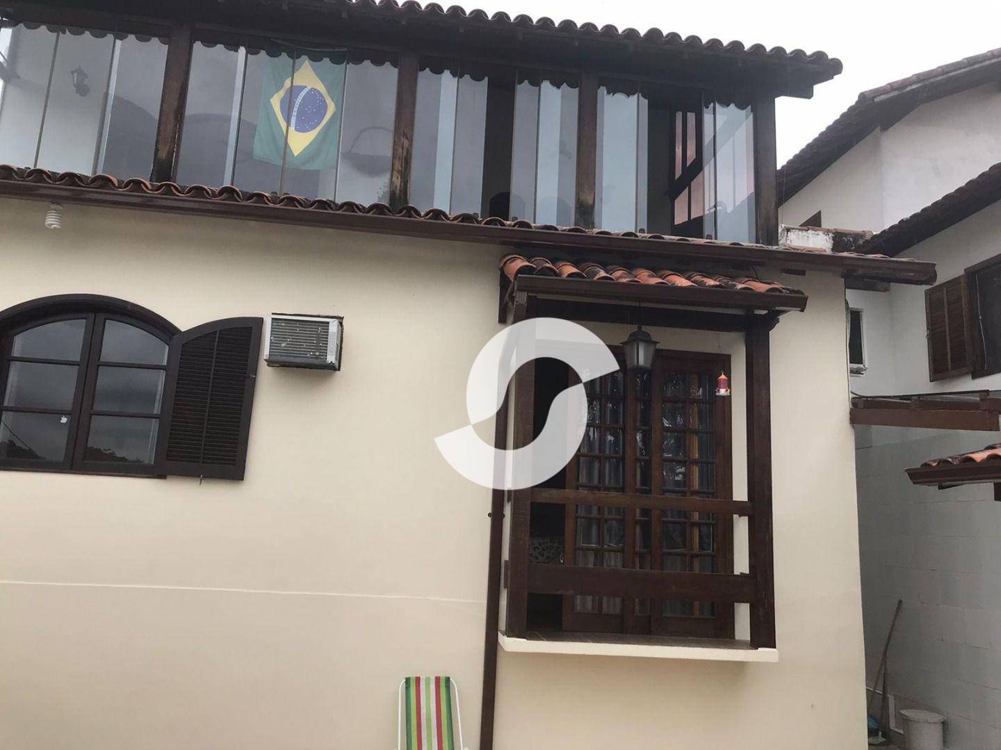  - Casa à venda, 250 m² por R$ 785.000,00 - Pendotiba - Niterói/RJ
