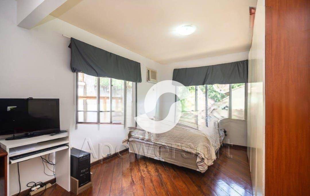 Casa à venda com 3 quartos, 254m² - Serra Grande,Niterói