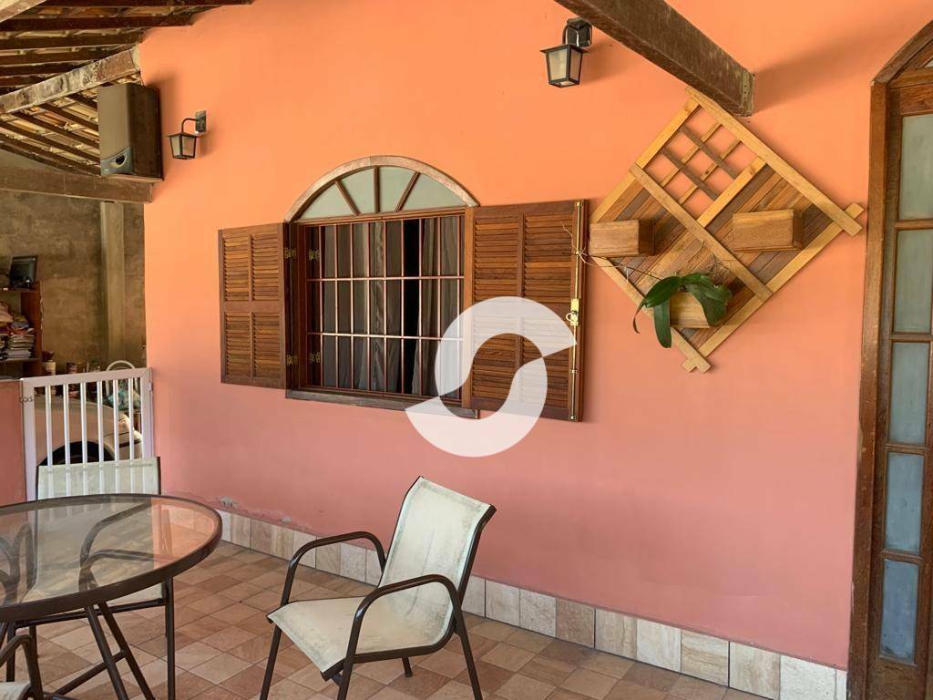 Casa à venda com 3 quartos, 300m² - Engenho do Mato,Niterói