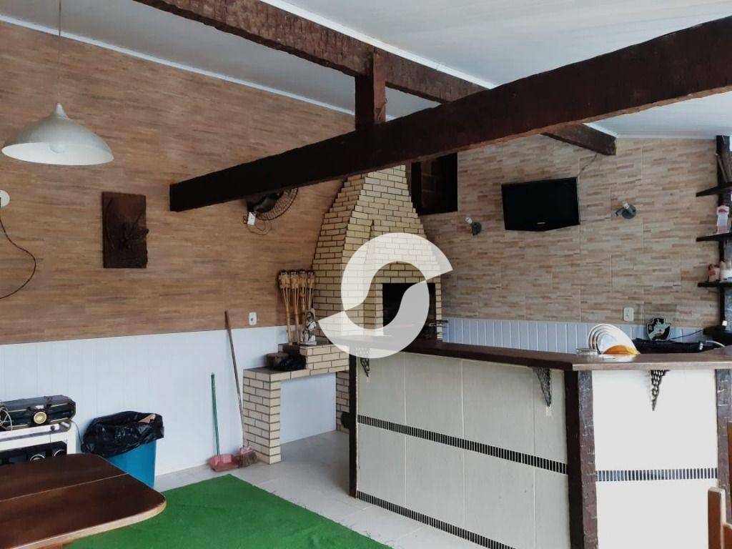 Casa à venda com 3 quartos, 127m² - Badu,Niterói