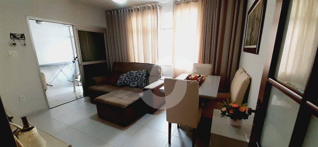 Casa à venda com 2 quartos, 160m² - São Francisco,Niterói