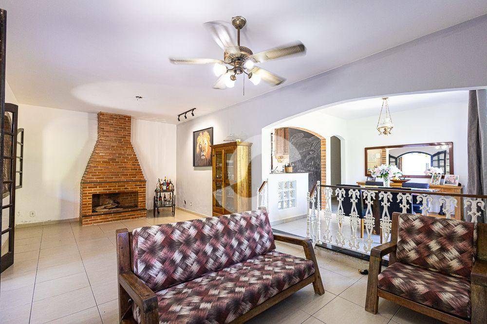  - Casa à venda, 597 m² por R$ 580.000,00 - Maria Paula - Niterói/RJ