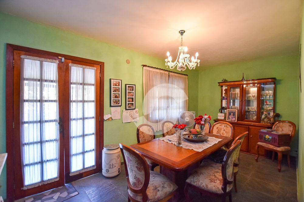 Casa à venda com 3 quartos, 176m² - Camboinhas,Niterói