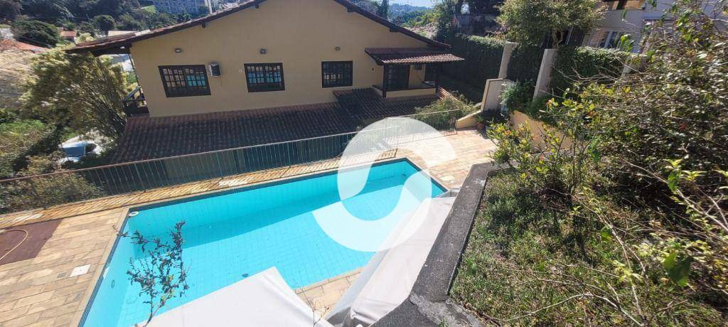 Casa à venda com 4 quartos, 244m² - Badu,Niterói